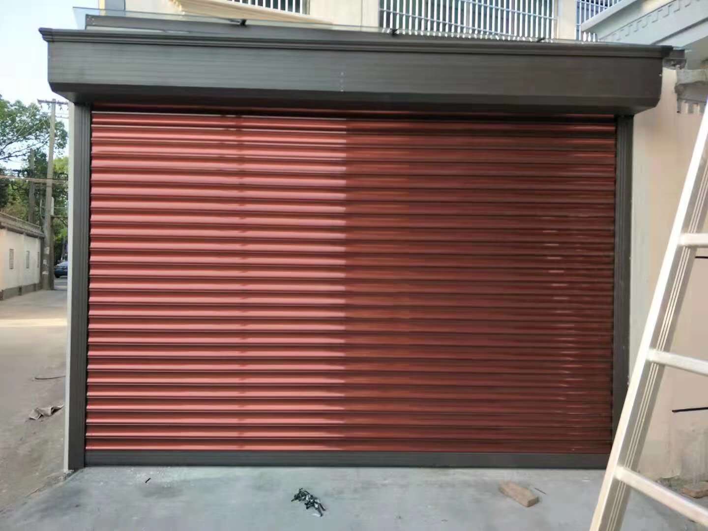 濟(jì)南卷簾門噪聲產(chǎn)生的原因是什么？