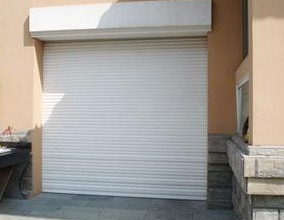 卷簾門的危害有多大，正確選擇卷簾門來防患